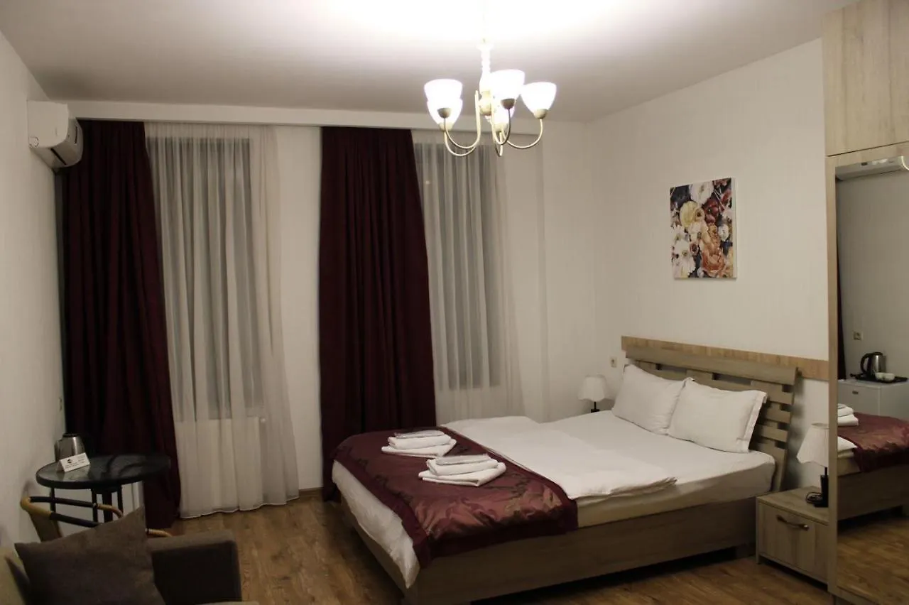 Tiflis Inn Hotel Тбилиси