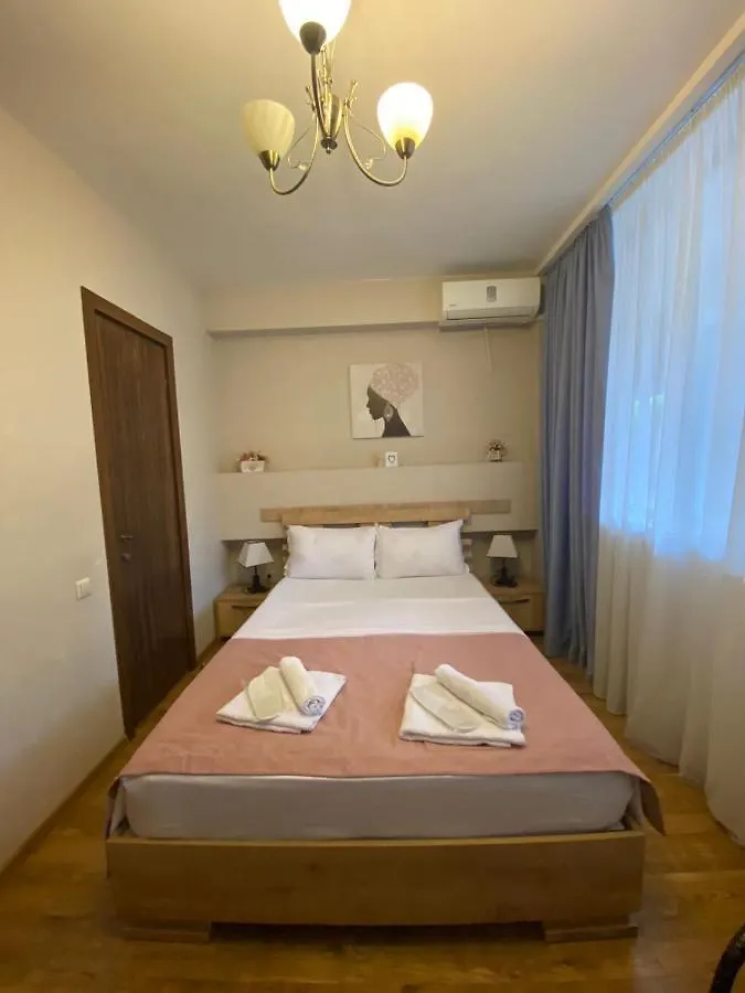 Tiflis Inn Hotel Тбилиси