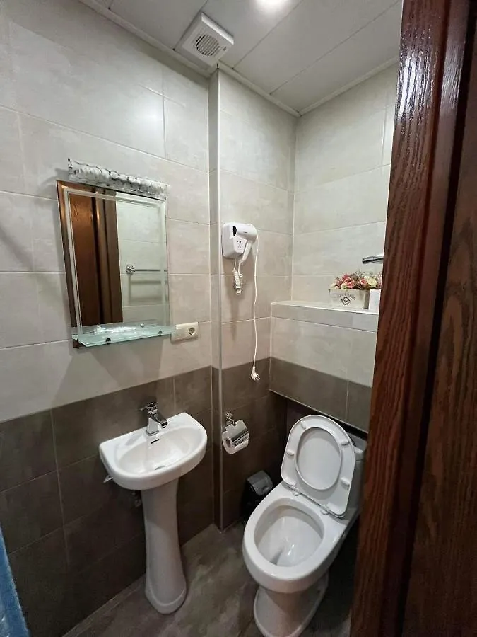 Tiflis Inn Hotel 2*, Тбилиси