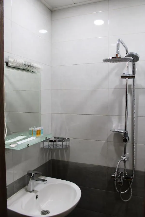 Tiflis Inn Hotel Тбилиси